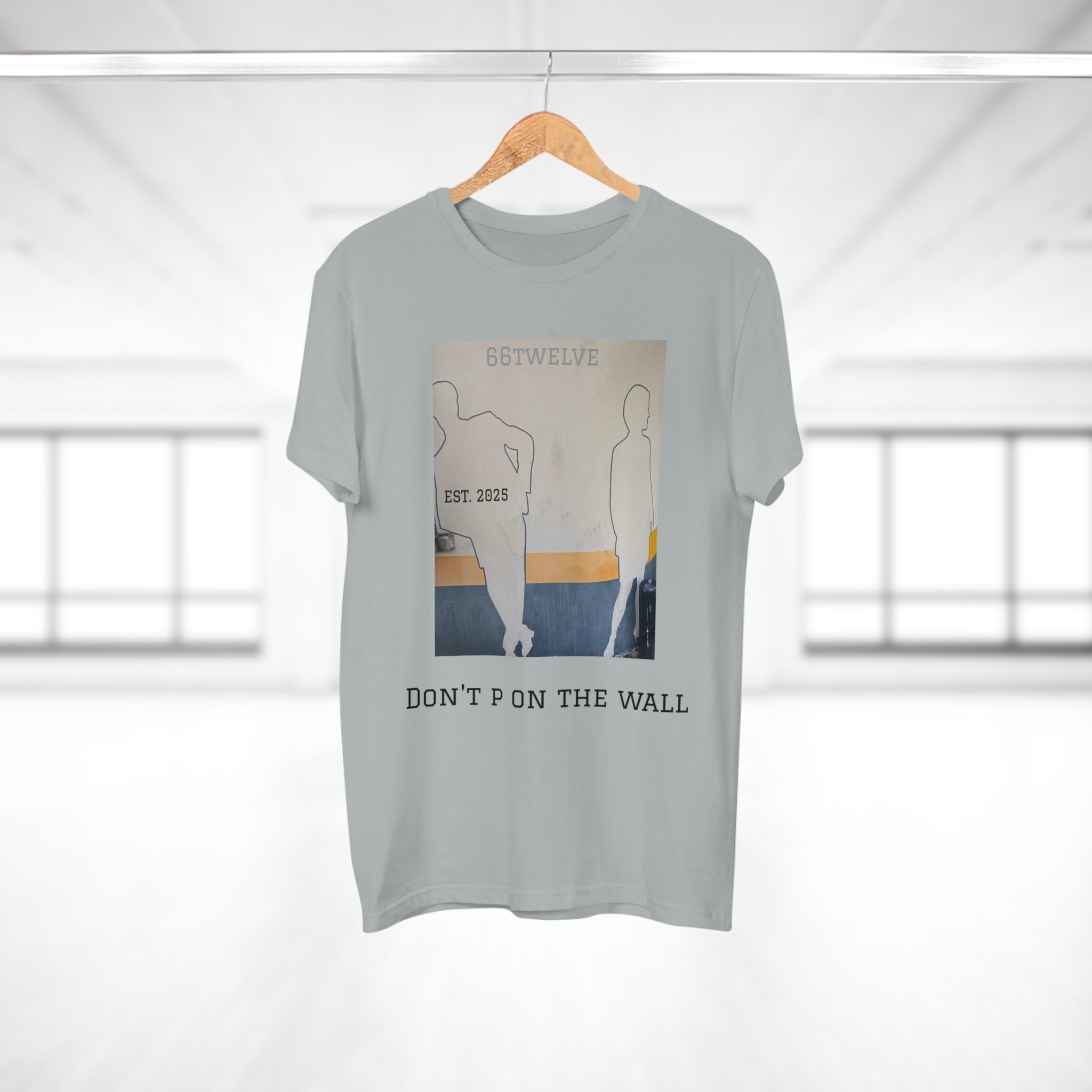 Street Art Graphic Tee, Urban Style T-Shirt, Cool Casual Wear, Gift for Art Lovers, Unique Men's Fashion