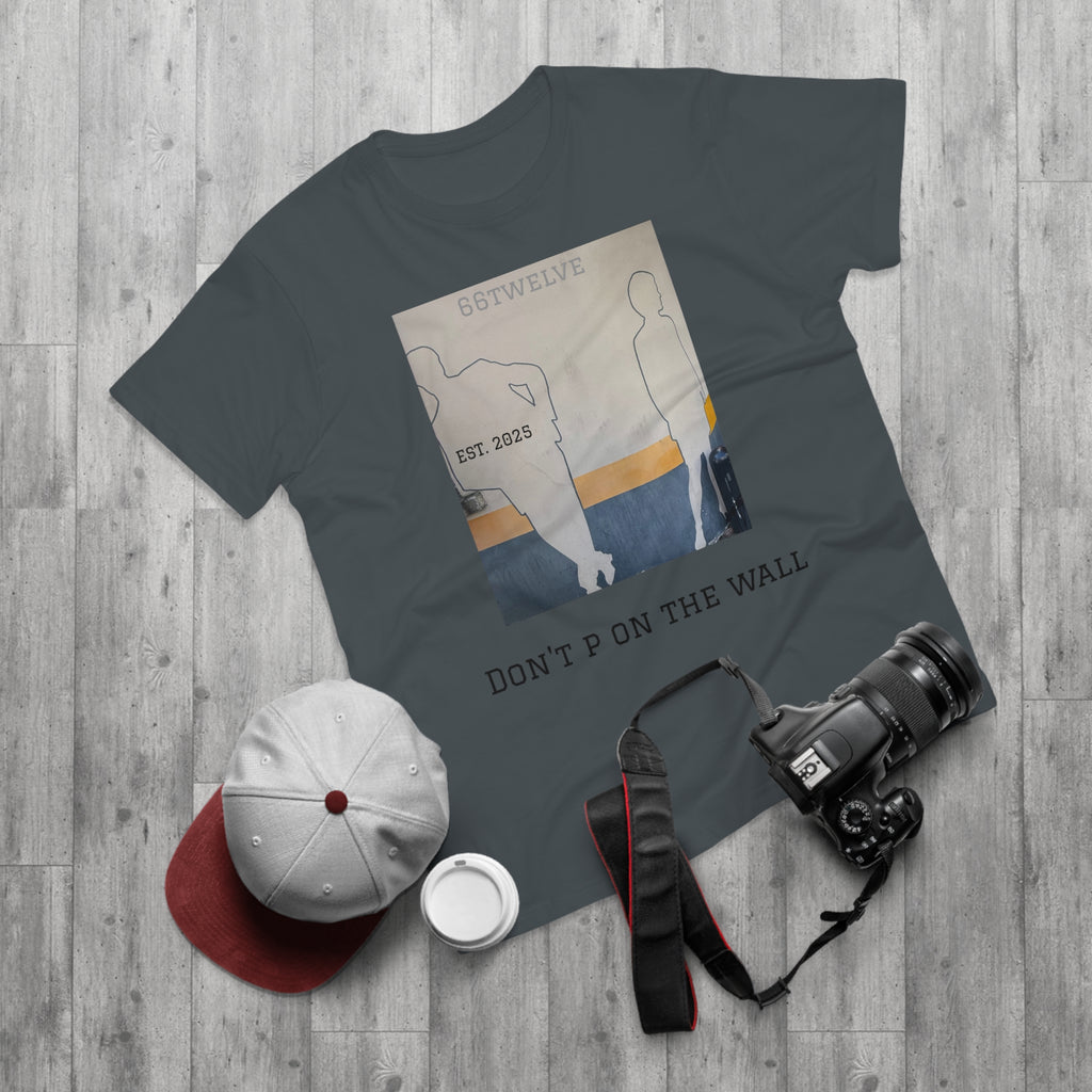 Street Art Graphic Tee, Urban Style T-Shirt, Cool Casual Wear, Gift for Art Lovers, Unique Men's Fashion