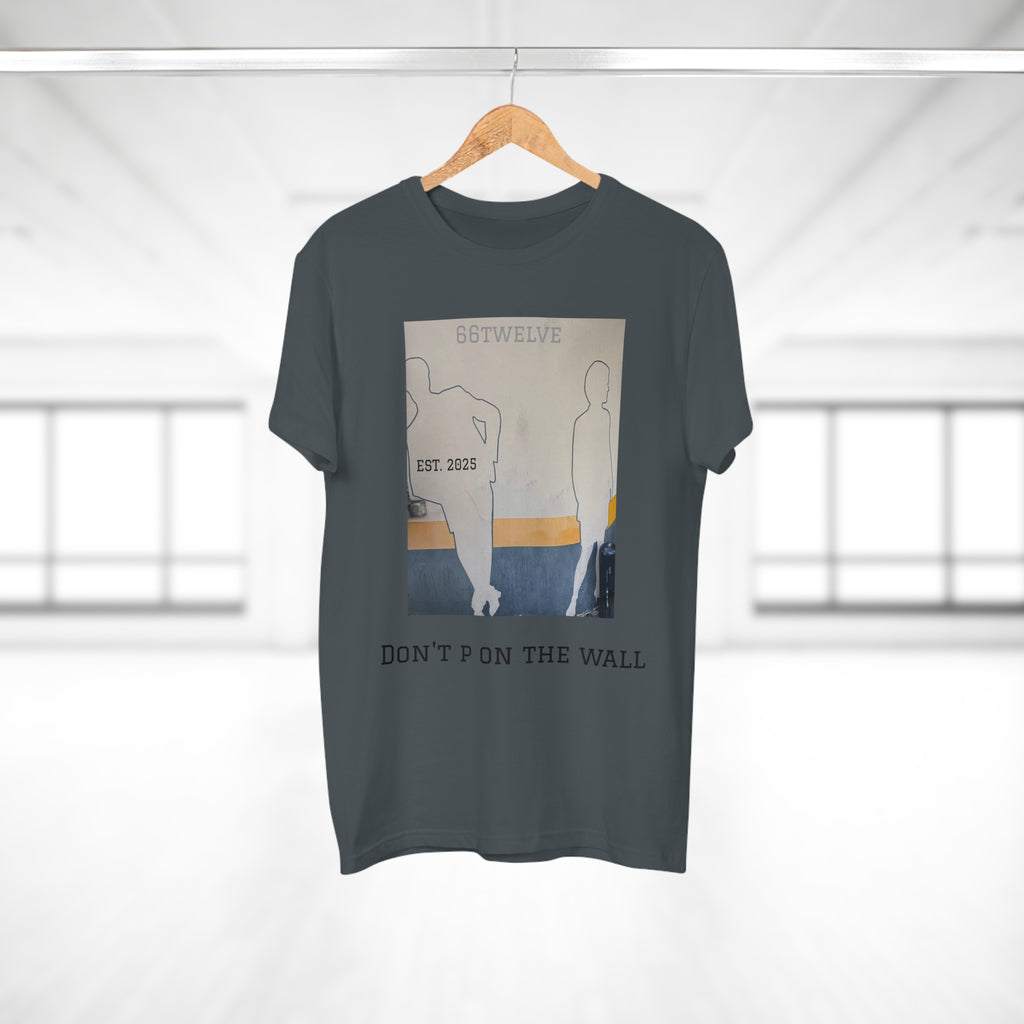 Street Art Graphic Tee, Urban Style T-Shirt, Cool Casual Wear, Gift for Art Lovers, Unique Men's Fashion