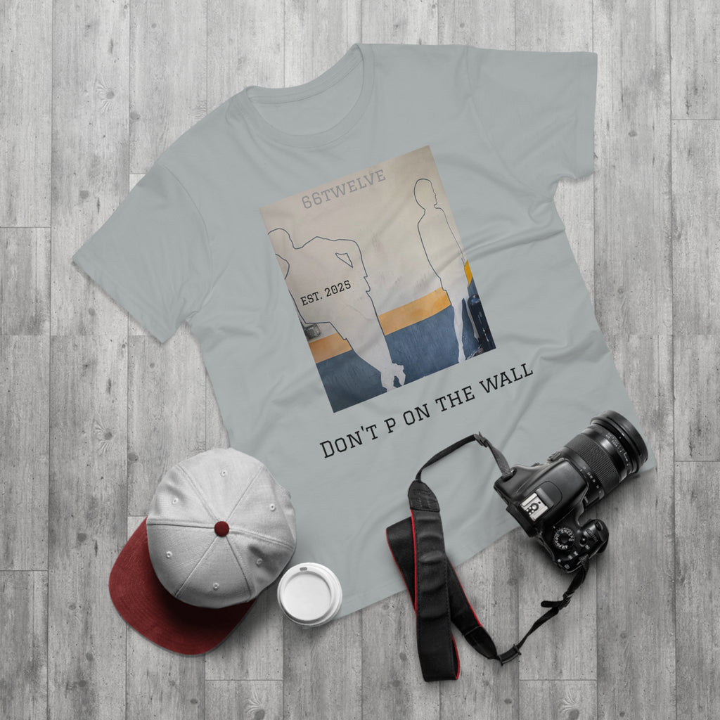 Street Art Graphic Tee, Urban Style T-Shirt, Cool Casual Wear, Gift for Art Lovers, Unique Men's Fashion